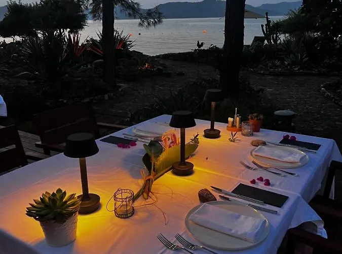 Ada Capra Szálloda *